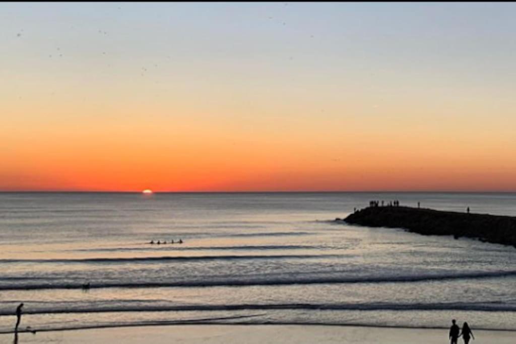 Enjoy Ocean Beach Life At Costa Da Caparica! エクステリア 写真